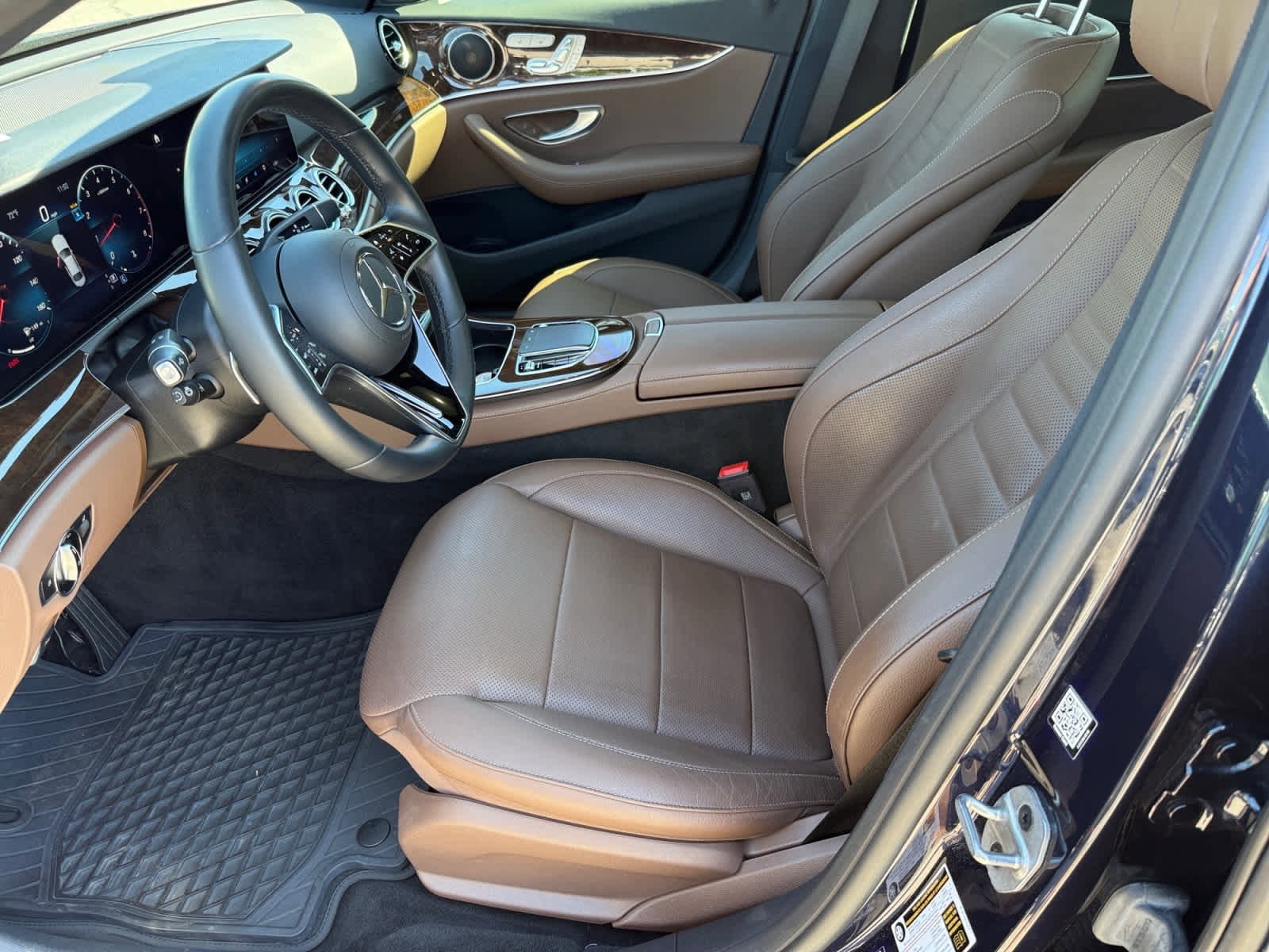 Certified 2023 Mercedes-Benz E 350 4MATIC Sedan image 10
