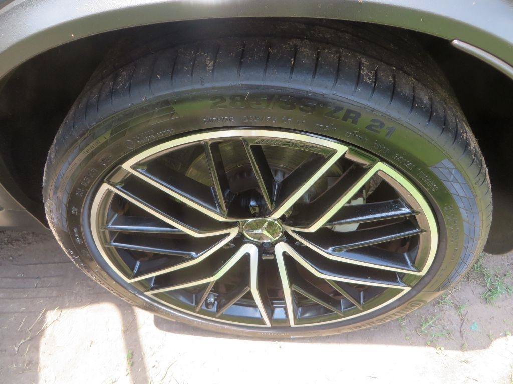 Used 2020 Mercedes-Benz GLC 43 AMG 4MATIC image 30