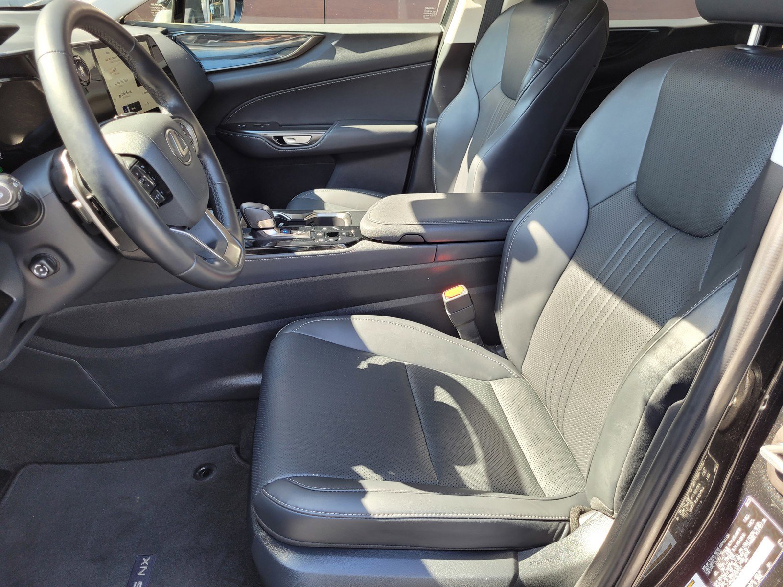 Certified 2025 Lexus NX 350h AWD w/ Cold Area Package image 24