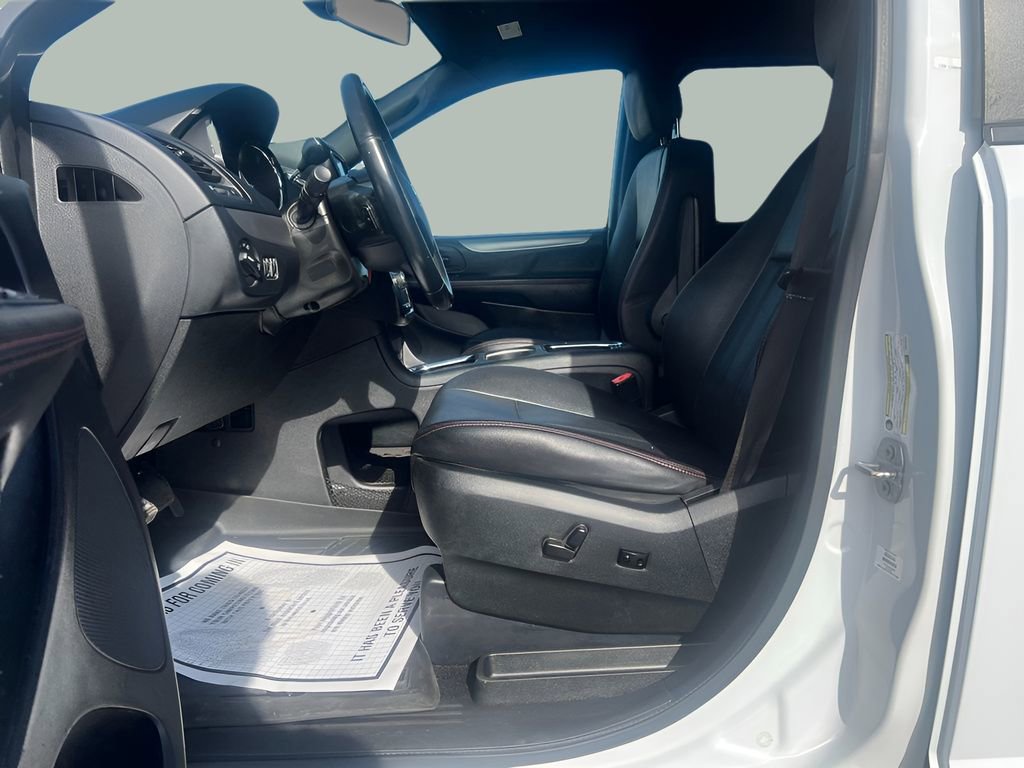 Used 2019 Dodge Grand Caravan GT image 12