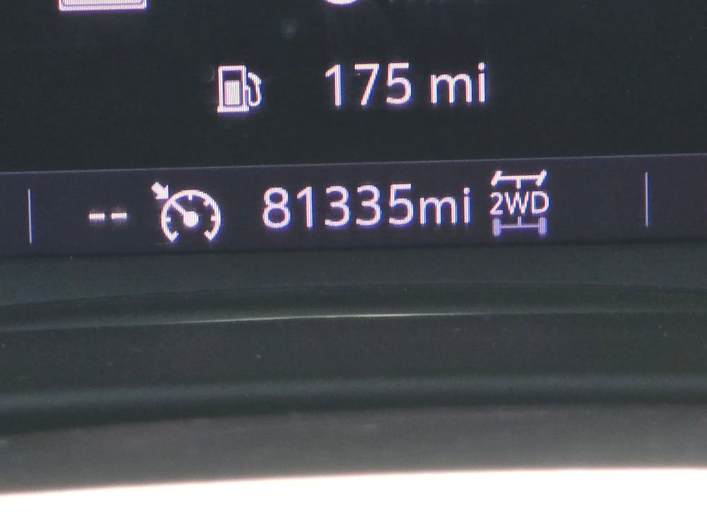 Certified 2023 GMC Acadia AT4 AWD/4WD image 16
