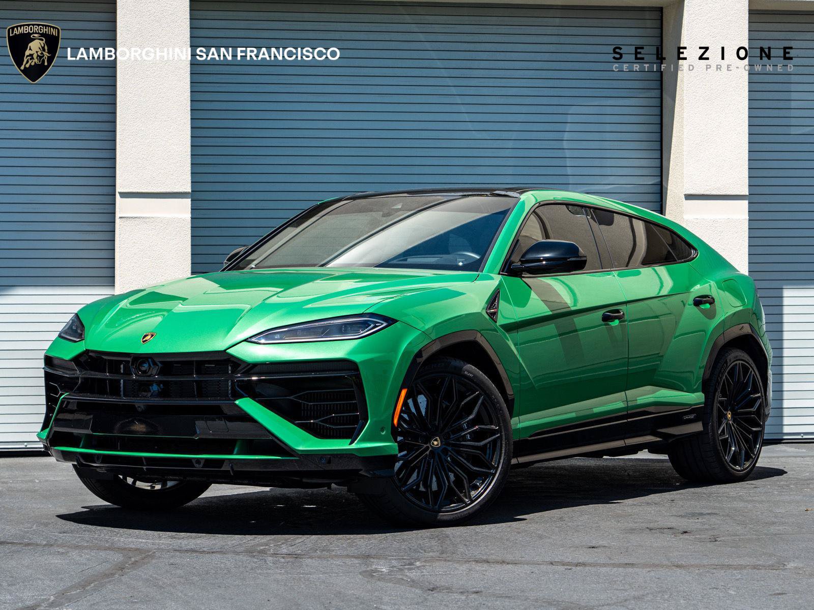 Used 2025 Lamborghini Urus SE AWD/4WD image 3