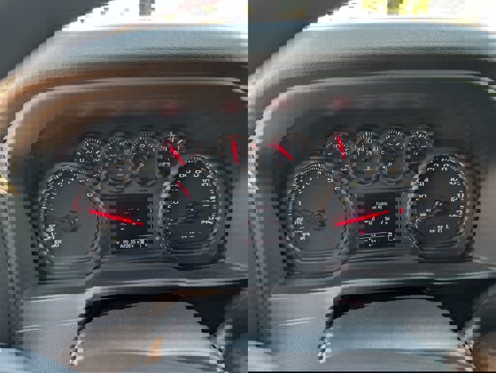 Certified 2024 Chevrolet Silverado 1500 Custom w/ Turbomax Blackout Package AWD/4WD image 17