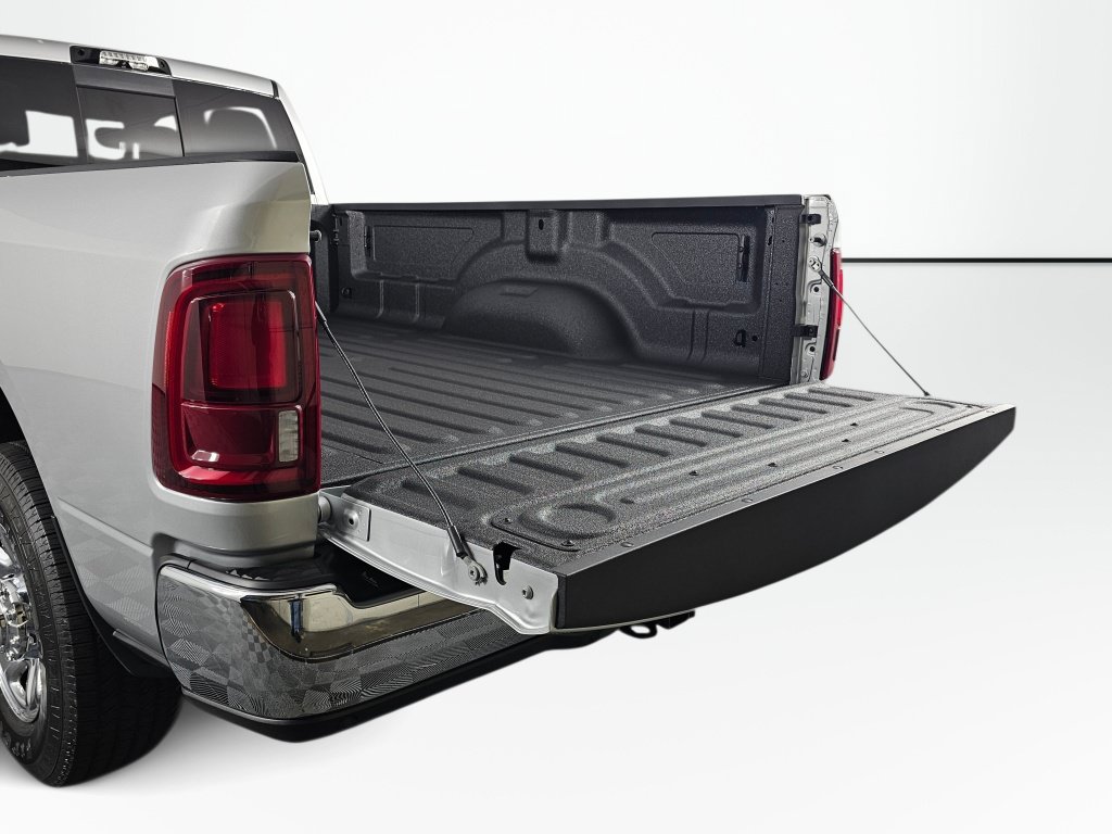New 2026 RAM 3500 Tradesman AWD/4WD image 16