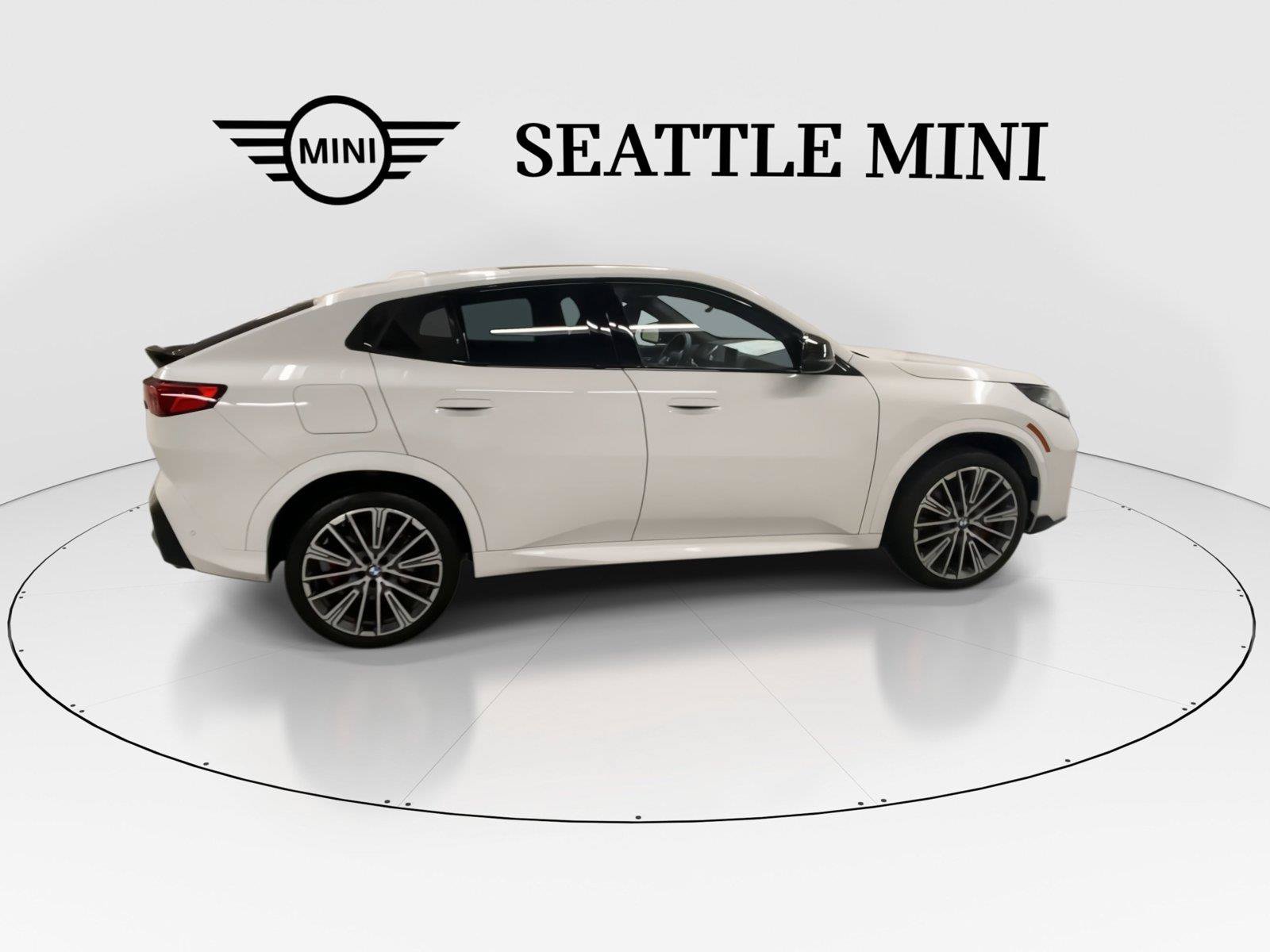 Used 2026 BMW X2 M35i w/ M Sport Professional Package AWD/4WD image 12