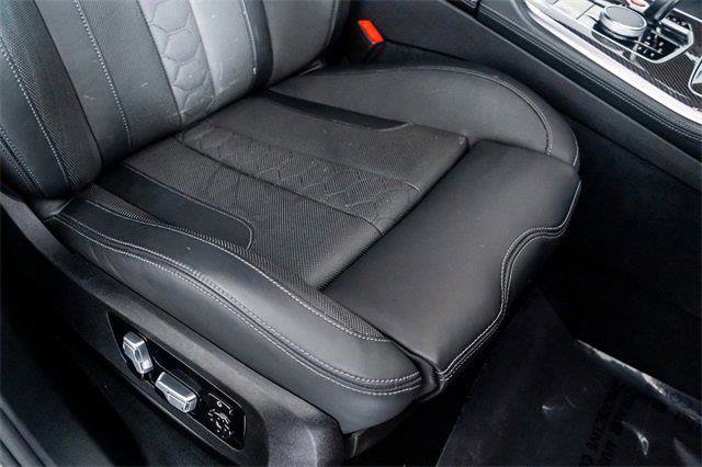 Used 2021 BMW X5 M w/ Executive Package image 32