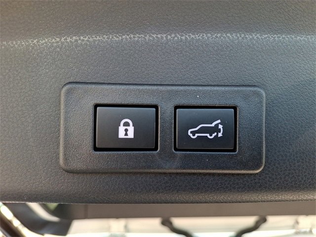 Used 2025 Subaru Ascent Premium image 31