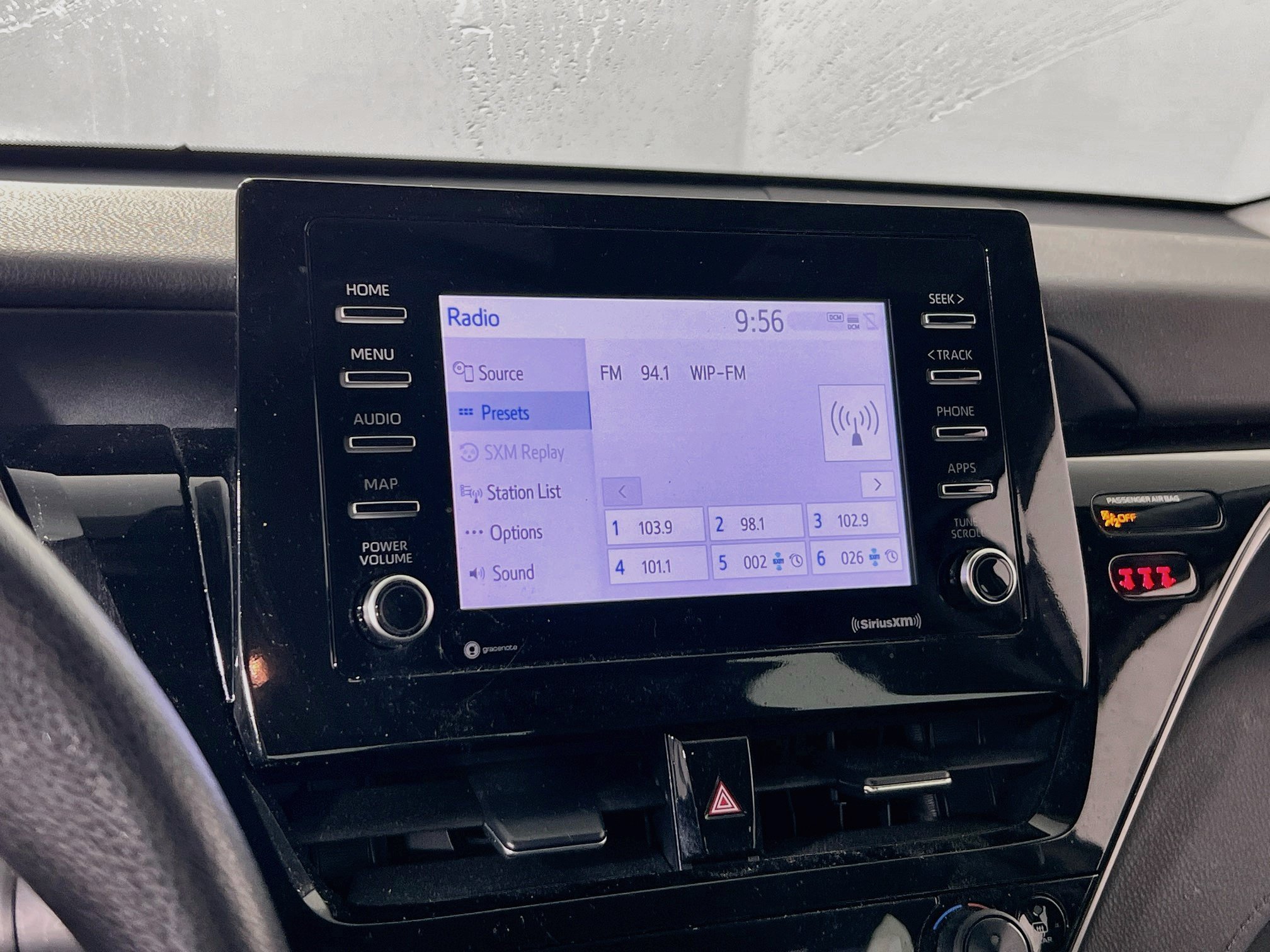 Used 2023 Toyota Camry LE FWD image 14