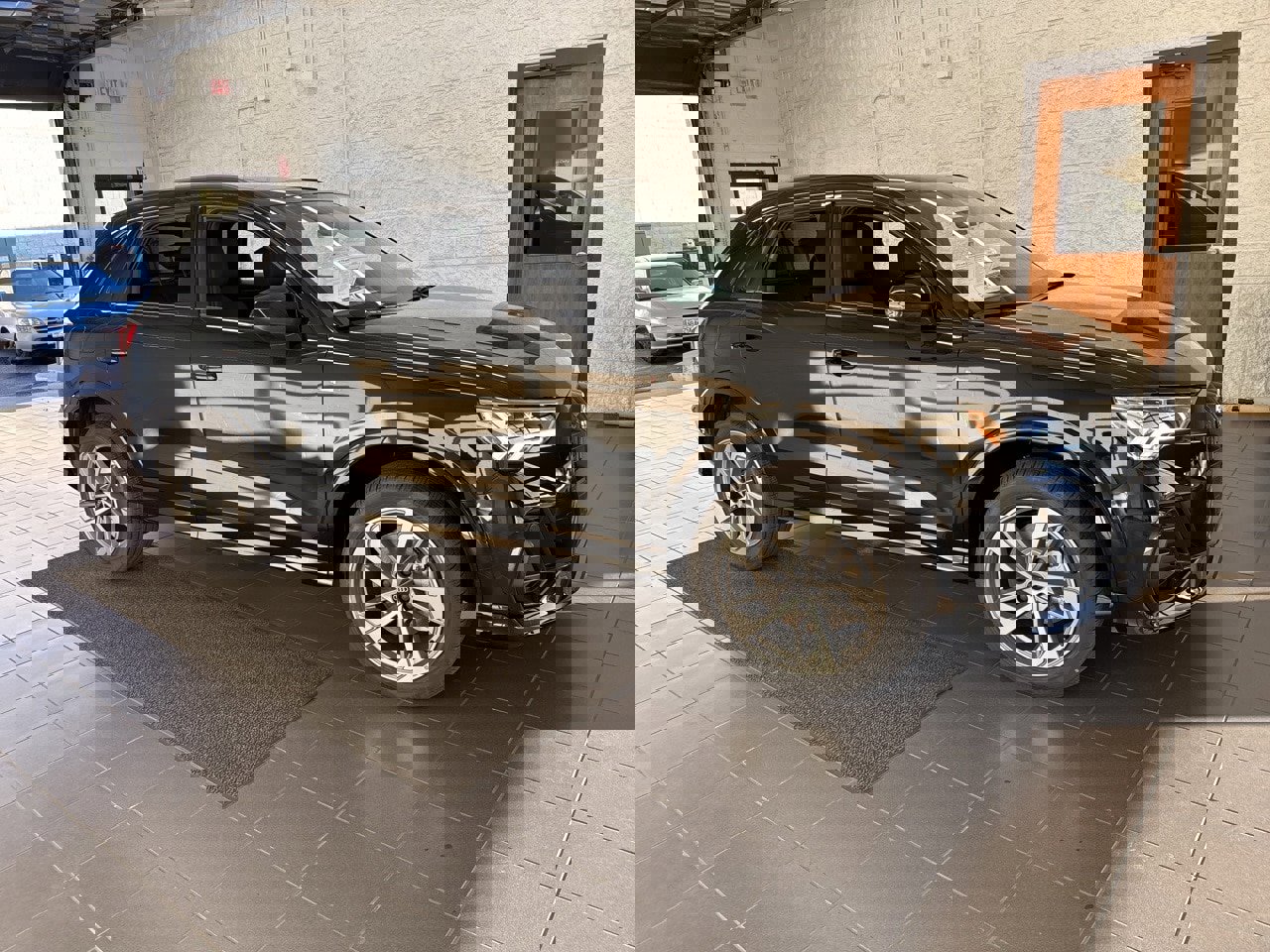 New 2025 Audi Q3 2.0T Premium image 1