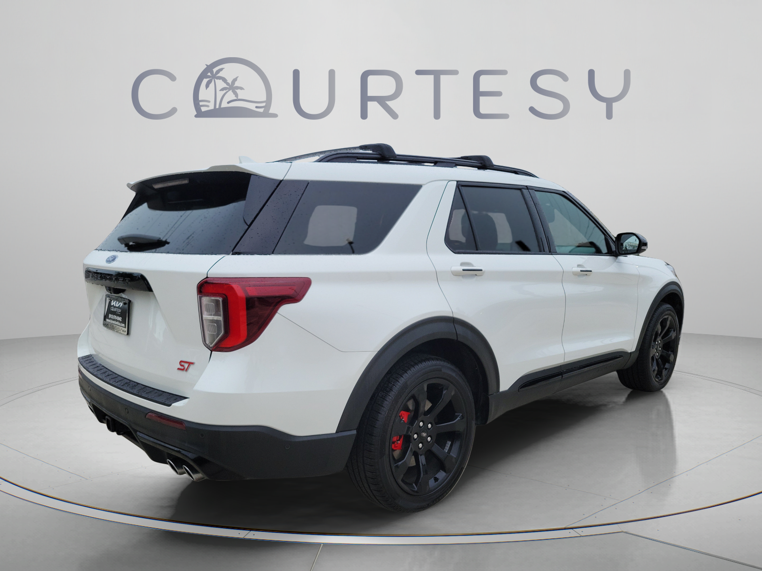 Used 2022 Ford Explorer ST w/ Equipment Group 401A AWD/4WD image 3