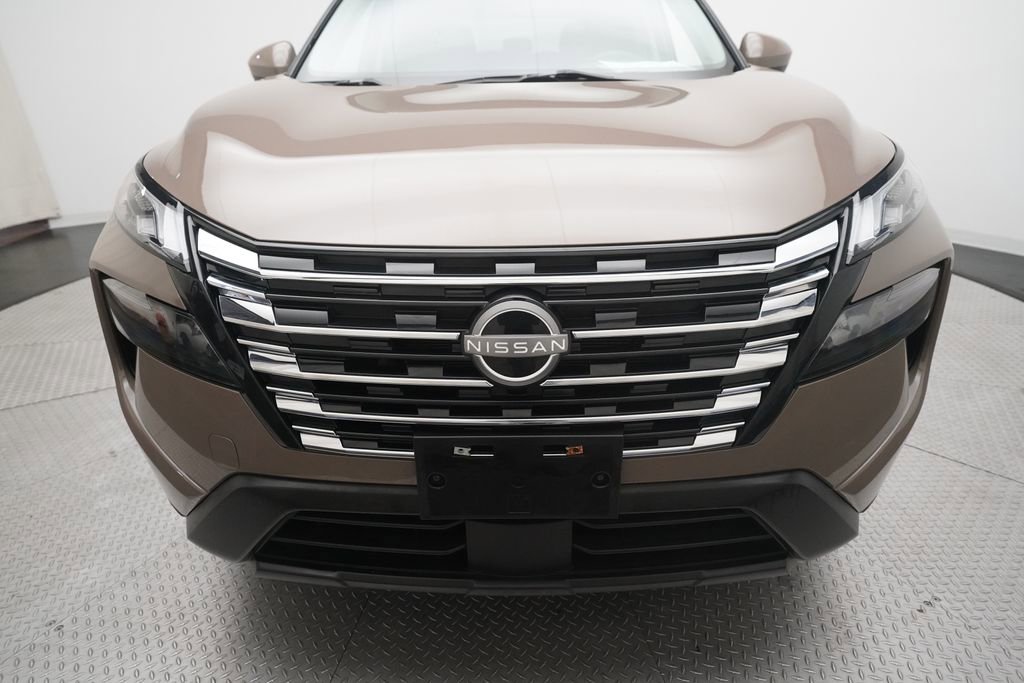 Certified 2024 Nissan Rogue SV w/ SV Premium Package image 22