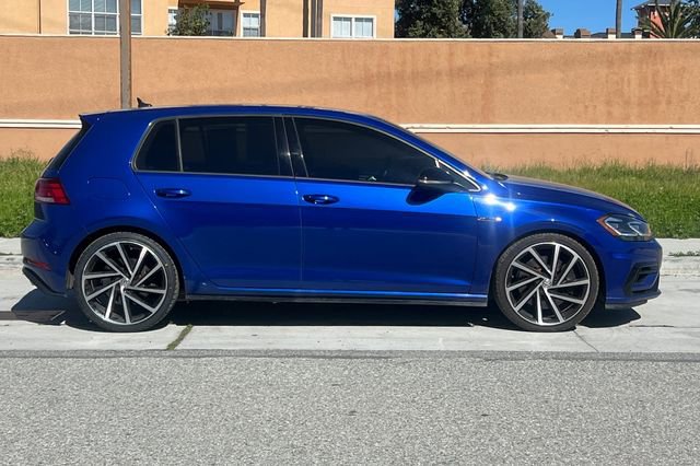 Used 2019 Volkswagen Golf R 4-Door image 3