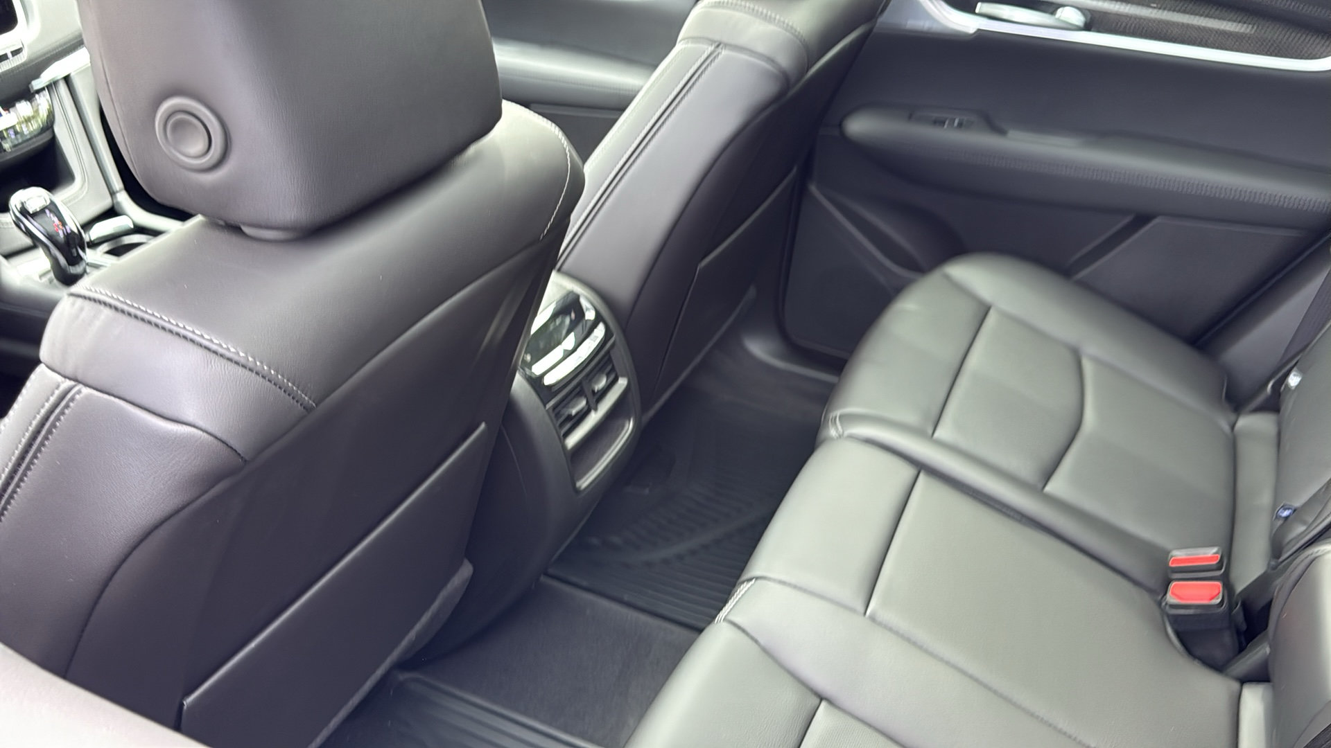 New 2026 Cadillac XT5 Sportv AWD/4WD image 33