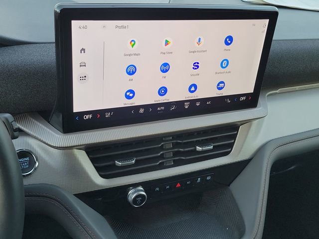 Used 2025 Ford Explorer Active w/ Active Comfort Package RWD image 8