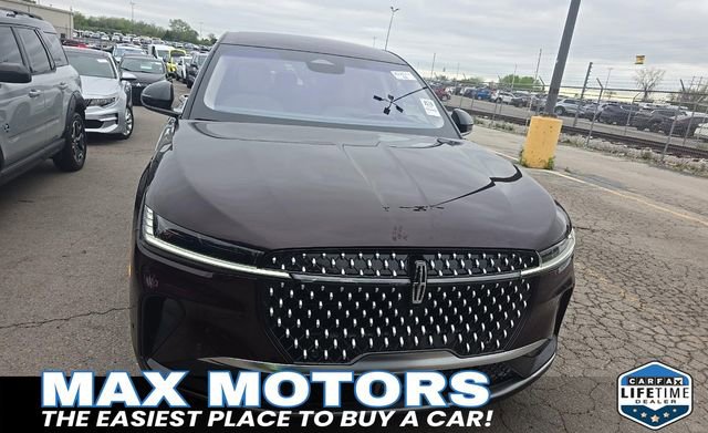 Used 2024 Lincoln Nautilus Premier AWD/4WD image 3