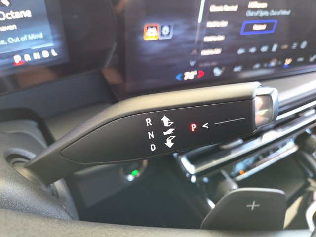 New 2027 Chevrolet Traverse LT w/ Midnight/Sport Edition AWD/4WD image 53