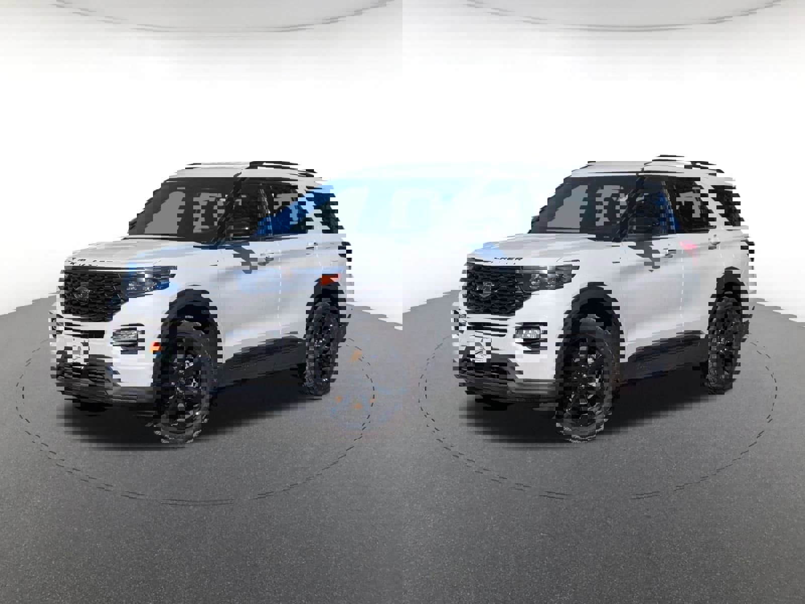 New 2024 Ford Explorer ST-Line w/ Class IV Trailer Tow Package