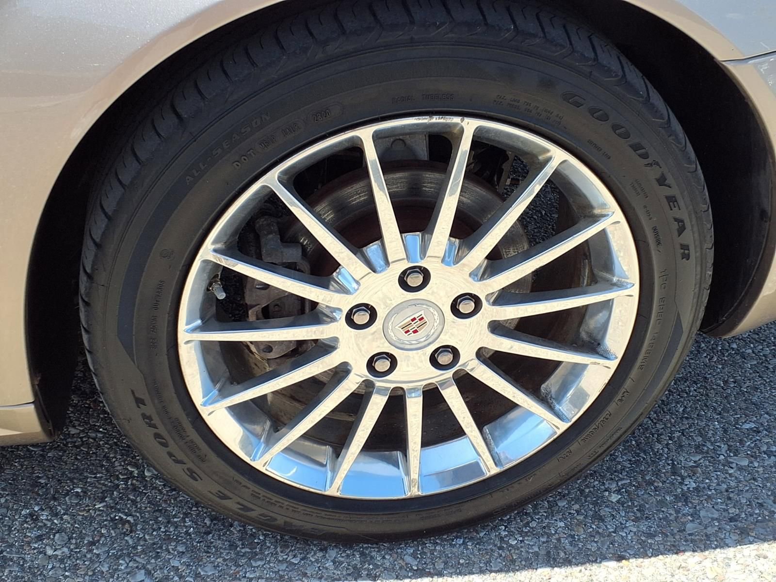 Used 2008 Cadillac XLR RWD image 10