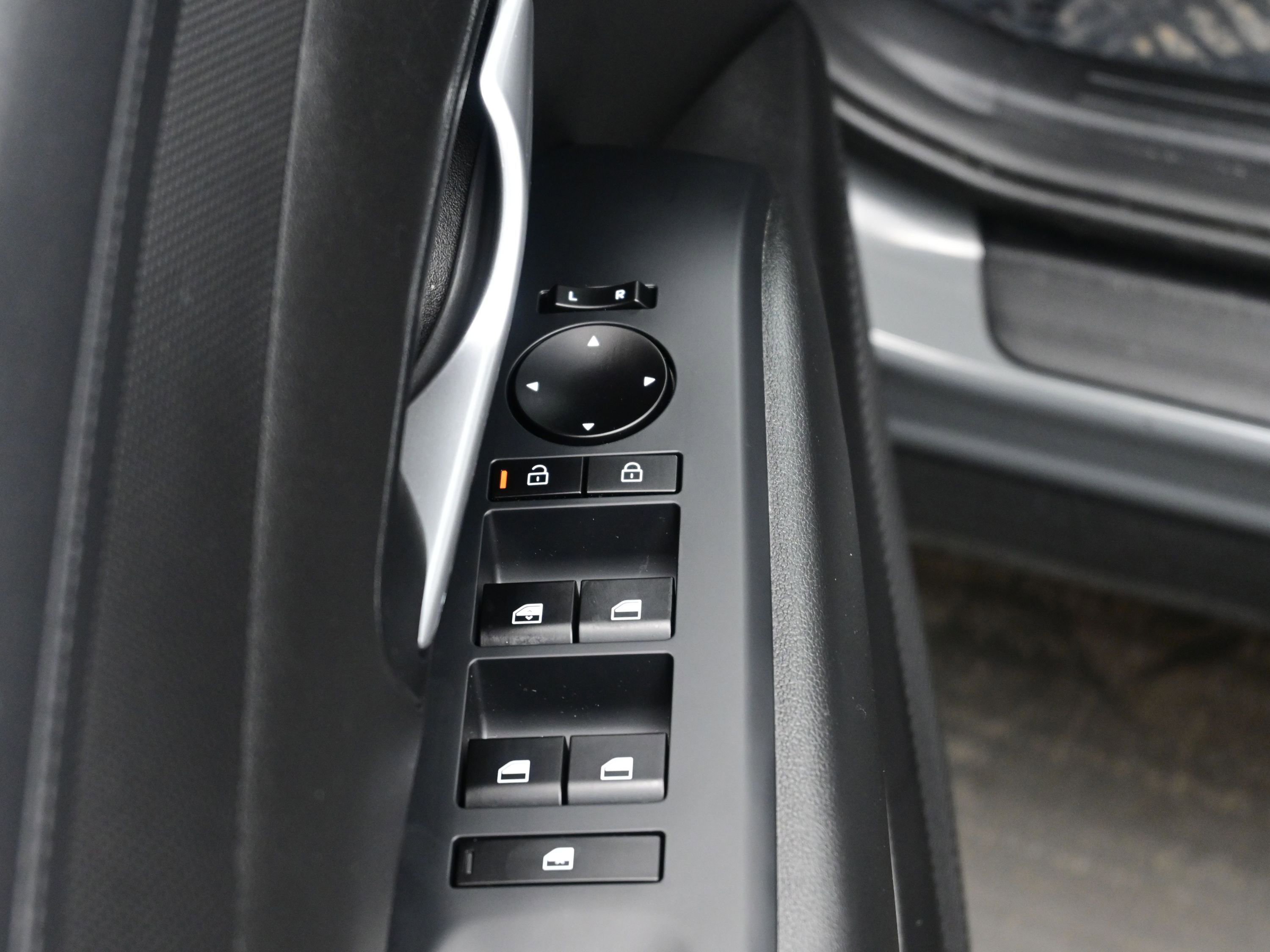 Certified 2026 Hyundai Tucson SE AWD/4WD image 10