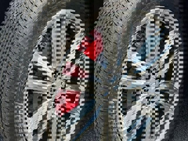 New 2025 Cadillac XT5 Sportv w/ Technology Package AWD/4WD image 13