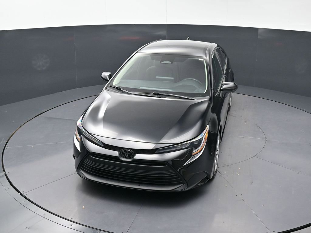 Used 2024 Toyota Corolla LE image 21