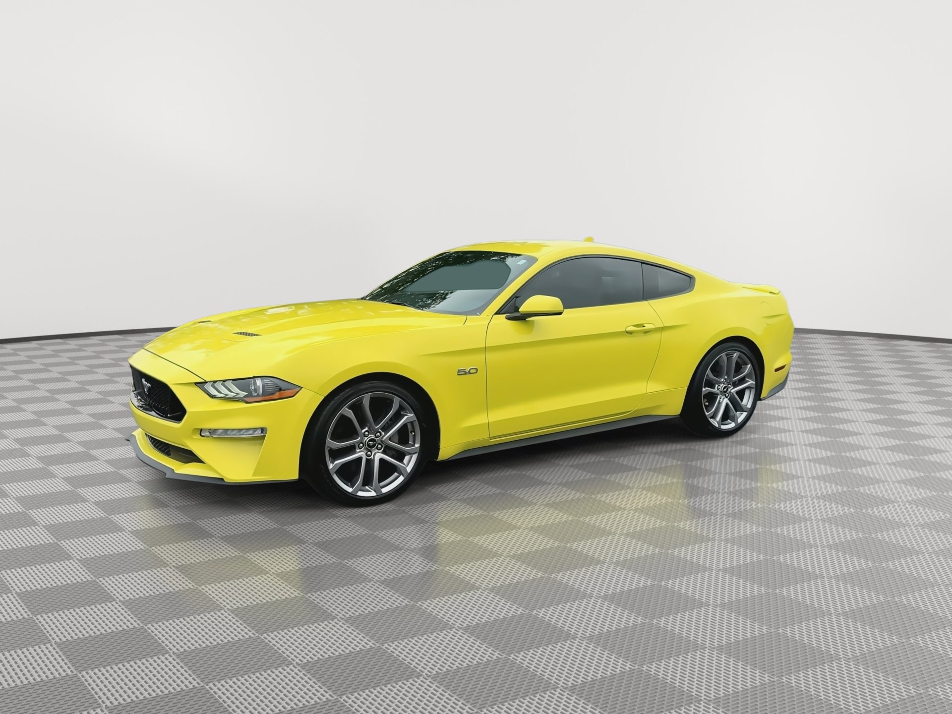 Used 2021 Ford Mustang GT Premium w/ Ford Safe & Smart Package RWD image 4