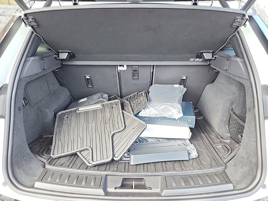 Certified 2026 Land Rover Range Rover Evoque S image 13