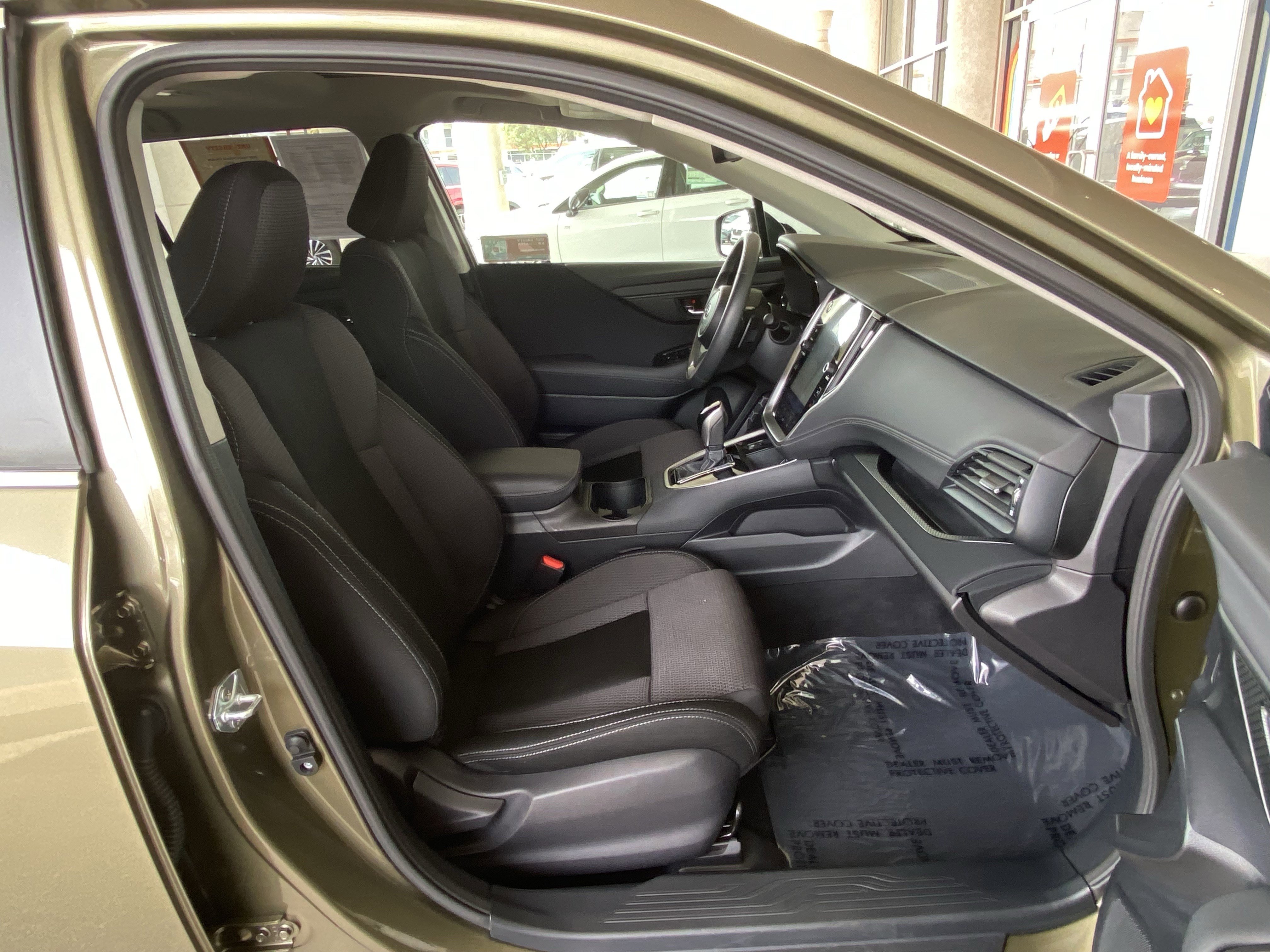 Used 2024 Subaru Outback Premium AWD/4WD image 41