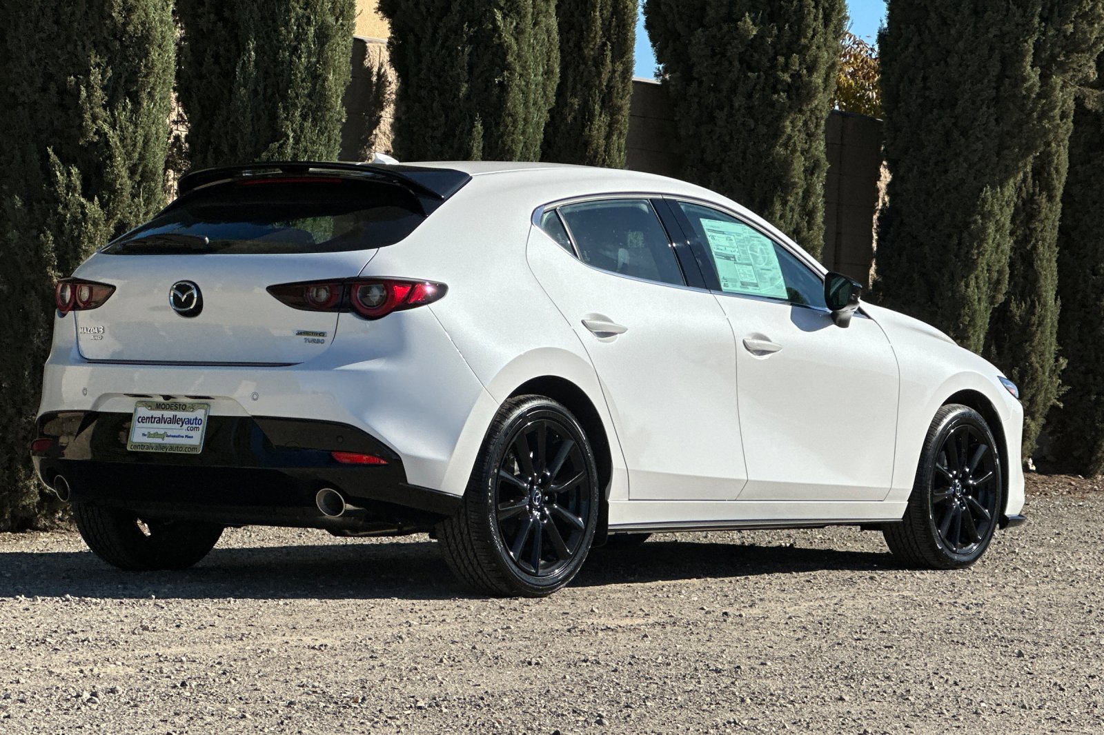 New 2026 MAZDA MAZDA3 Hatchback w/Premium Plus Pkg image 4