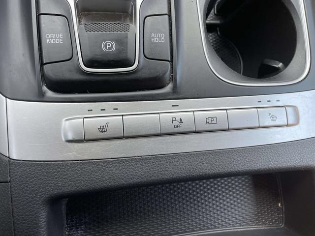 Certified 2024 Kia Carnival LX FWD image 30