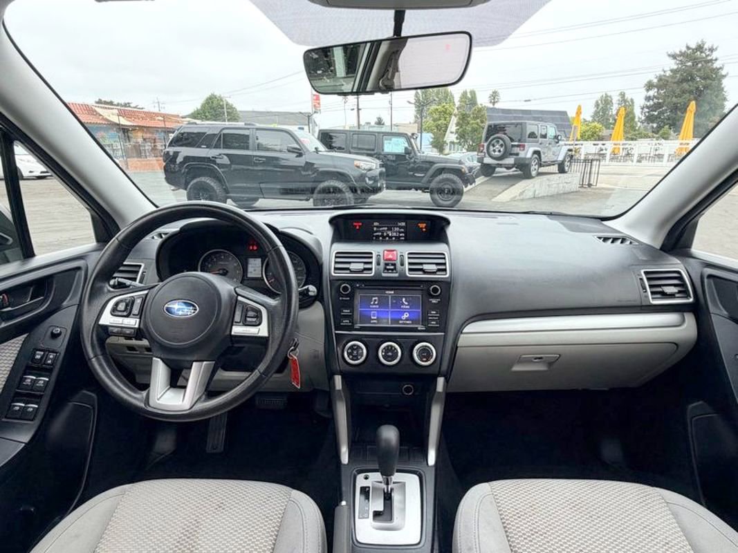 Used 2018 Subaru Forester 2.5i w/ Alloy Wheel Package image 24