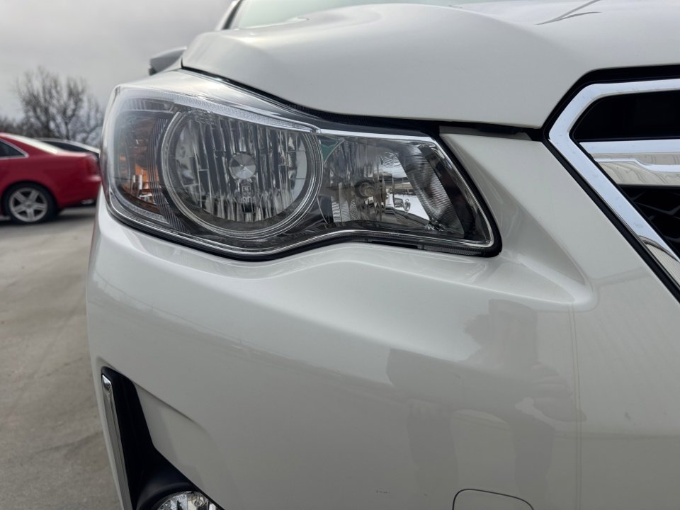 Used 2016 Subaru Crosstrek Hybrid image 28