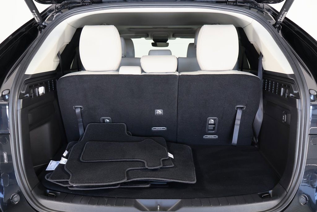 Certified 2024 MAZDA CX-90 Plug-In Hybrid w/ Preferred image 16
