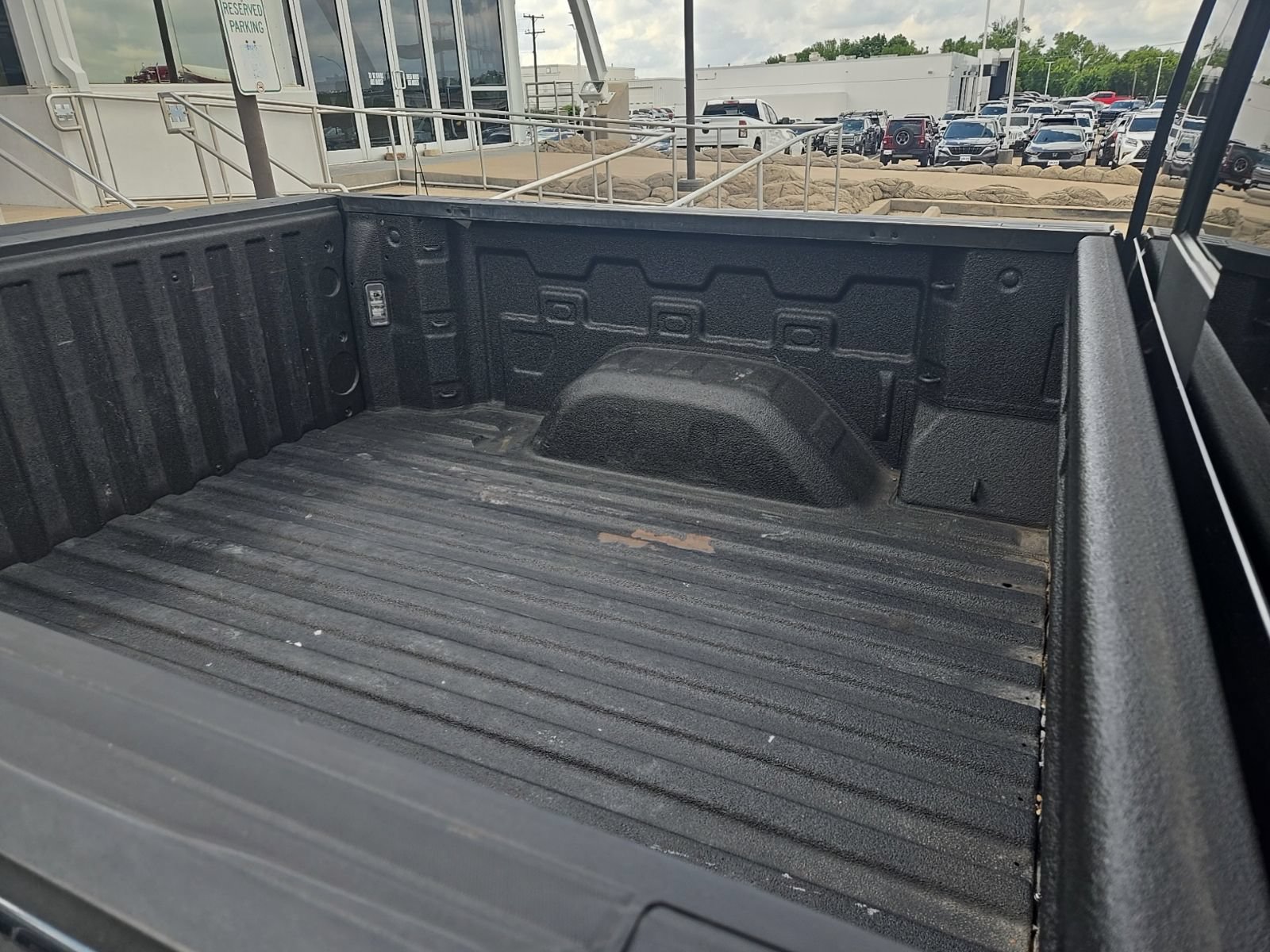 Used 2019 Chevrolet Silverado 1500 RST AWD/4WD image 18