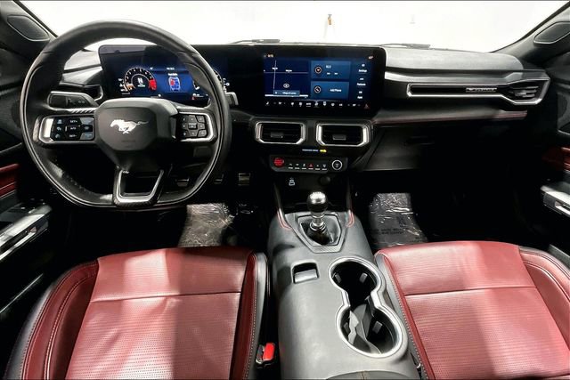 Used 2024 Ford Mustang GT Premium image 7