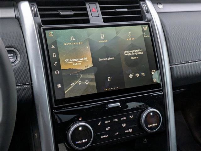 Certified 2025 Land Rover Discovery Dynamic SE AWD/4WD image 15