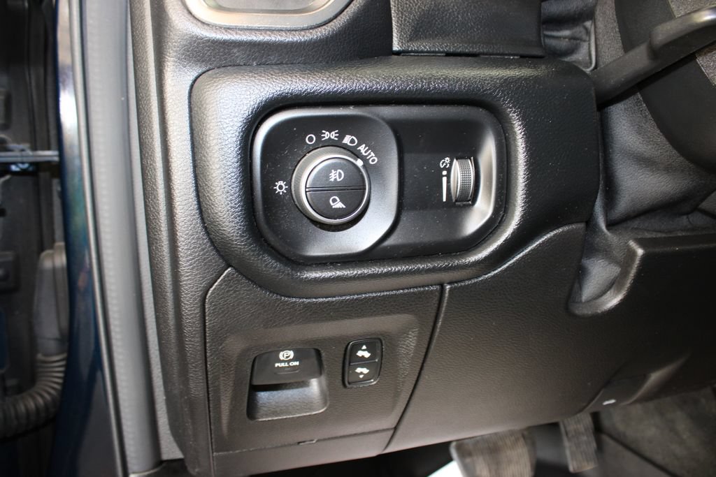 Used 2020 RAM 1500 Sport w/ Advanced Safety Group AWD/4WD image 20