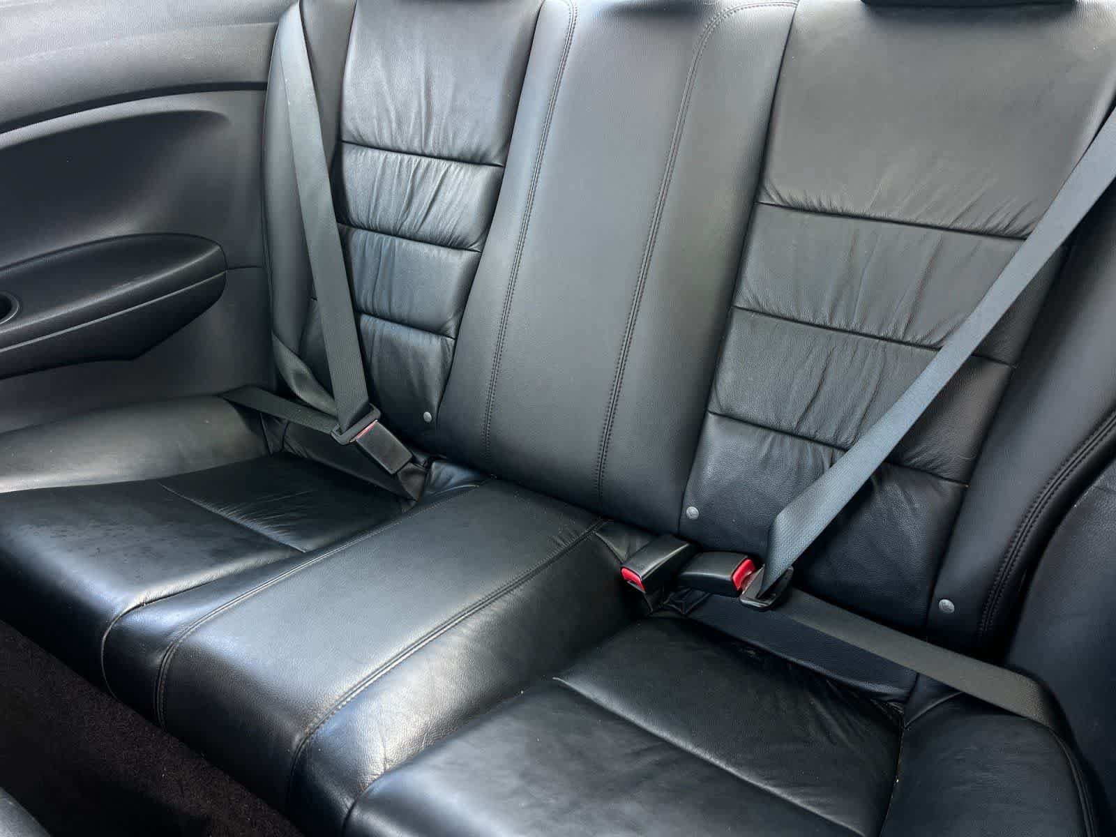 Used 2011 Honda Accord EX-L image 5