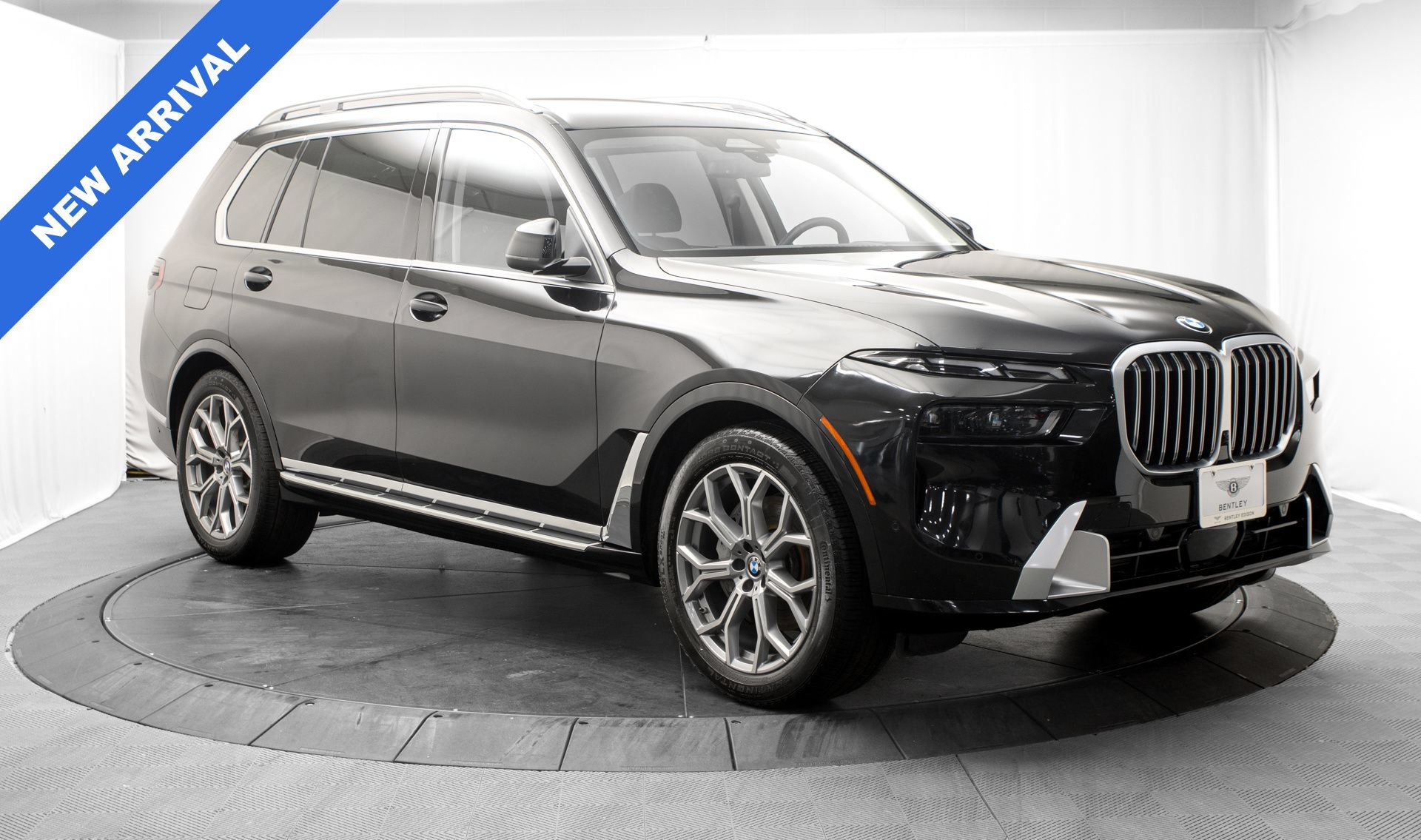 Used 2026 BMW X7 xDrive40i w/ Premium Package AWD/4WD image 9