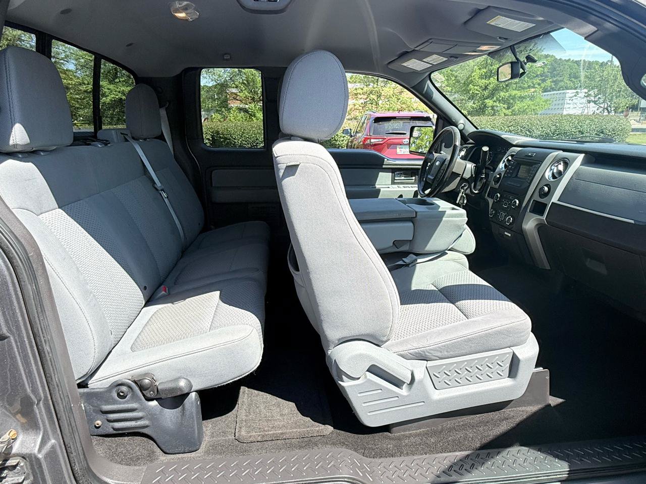 Used 2013 Ford F150 XLT w/ Luxury Equipment Group AWD/4WD image 21