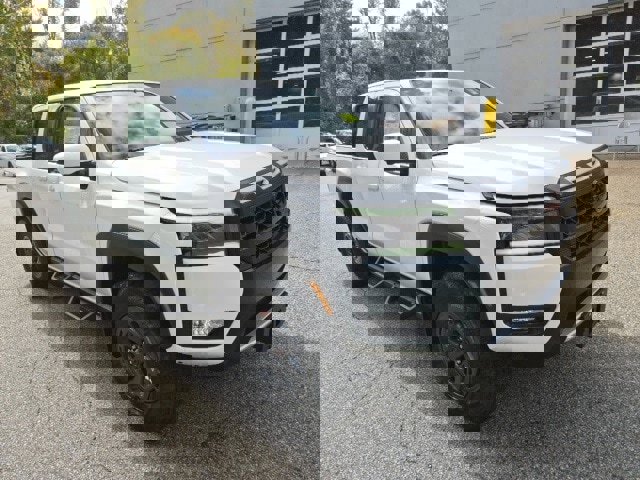 New 2026 Nissan Frontier PRO-4X w/ Pro-4x Convenience Package image 4