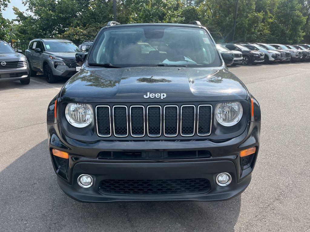Used 2019 Jeep Renegade Latitude w/ Cold Weather Group AWD/4WD image 35