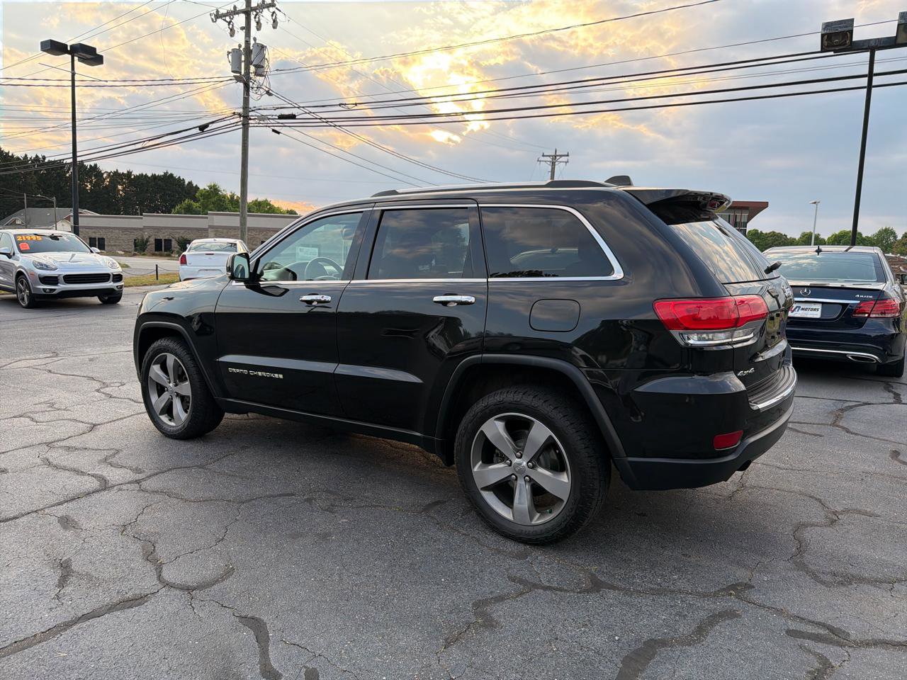 Used 2014 Jeep Grand Cherokee Limited AWD/4WD image 3