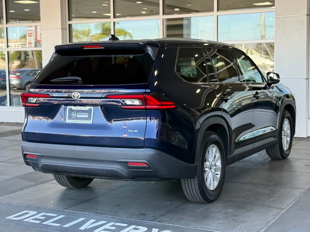Used 2025 Toyota Grand Highlander FWD image 12