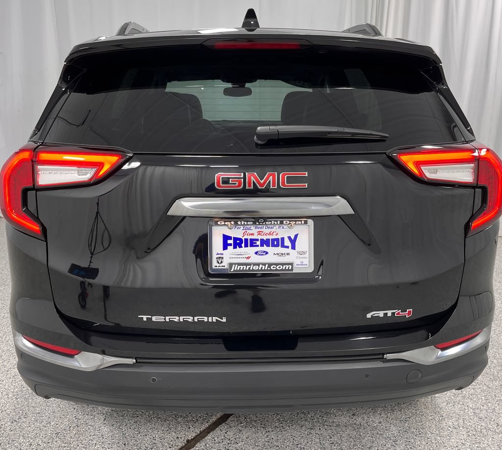 Used 2022 GMC Terrain AT4 AWD/4WD image 8