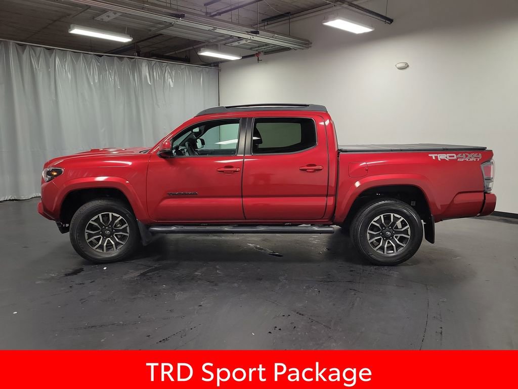 Used 2022 Toyota Tacoma TRD Sport image 5