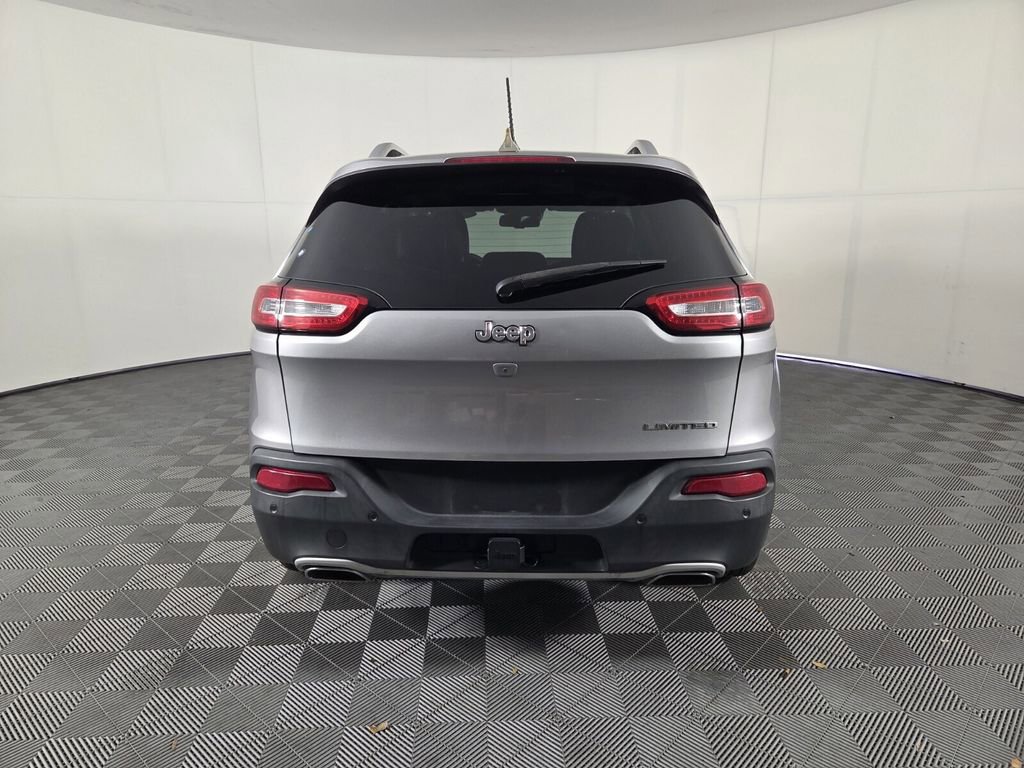 Certified 2017 Jeep Cherokee Limited w/ Technology Group image 7