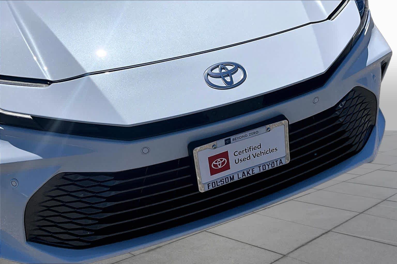 Certified 2025 Toyota Camry XLE w/ Premium Plus Package FWD image 29