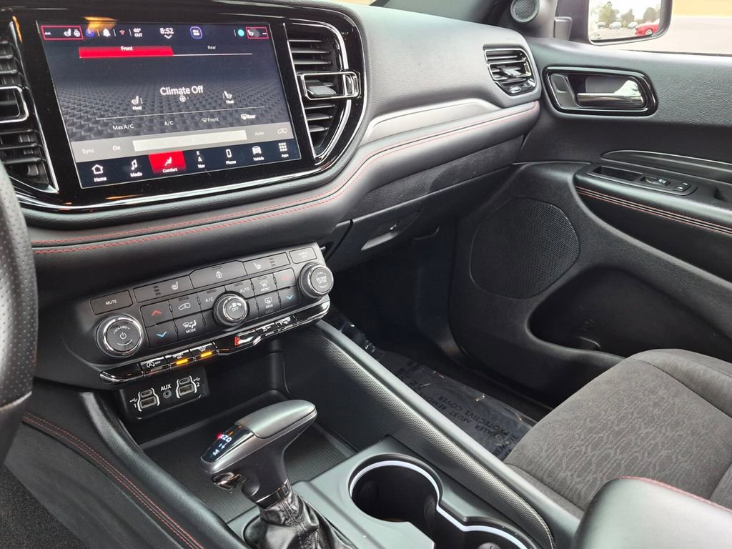 Used 2025 Dodge Durango GT AWD/4WD image 24