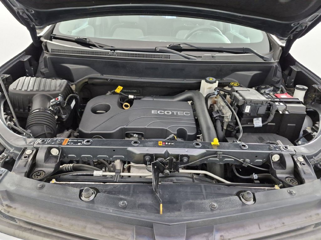 Certified 2020 Chevrolet Equinox LS w/ LS Convenience Package FWD image 36